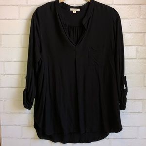 Pleione perfect roll sleeve black top